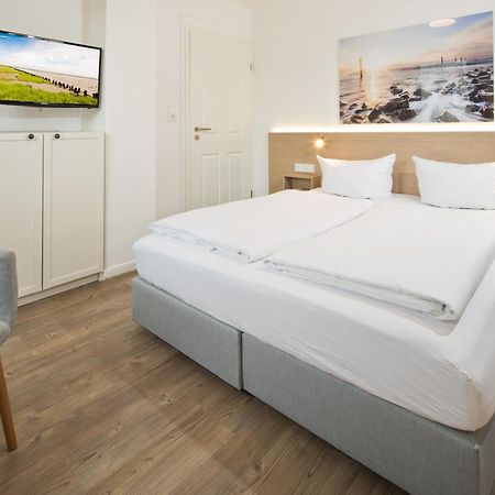 Haus Menno Janssen - Doppelzimmer Norderney Exterior photo